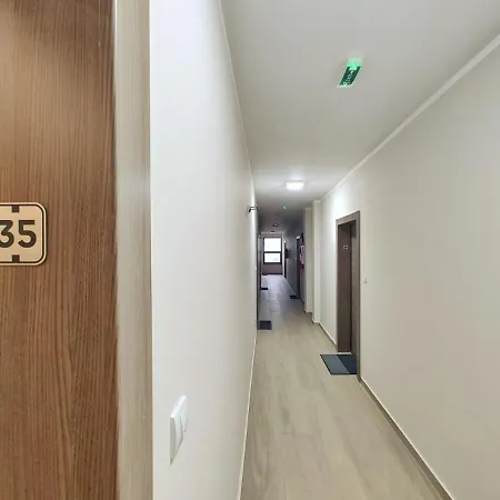 Primus Sa Bazenom,spa&wellness Centrom-velika Recepcija 125 *