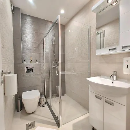 Primus Sa Bazenom,spa&wellness Centrom-velika Recepcija 125 Lejlighed Zlatibor