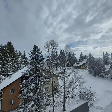 Primus Sa Bazenom,spa&wellness Centrom-velika Recepcija 125 *