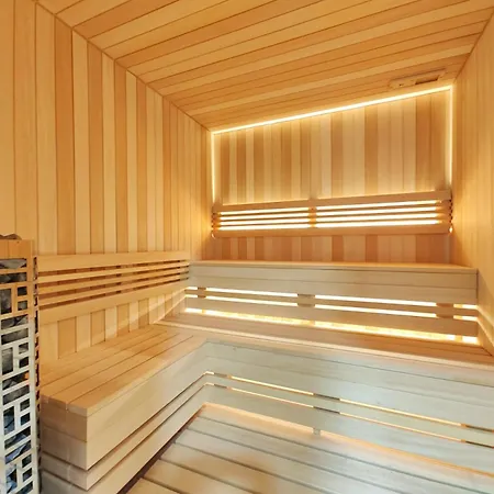 Primus Sa Bazenom,spa&wellness Centrom-velika Recepcija 125 Lejlighed