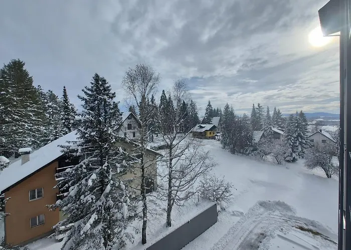 Primus Sa Bazenom,spa&wellness Centrom-velika Recepcija 125 *