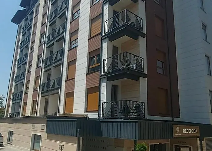 Primus Sa Bazenom,spa&wellness Centrom-velika Recepcija 125